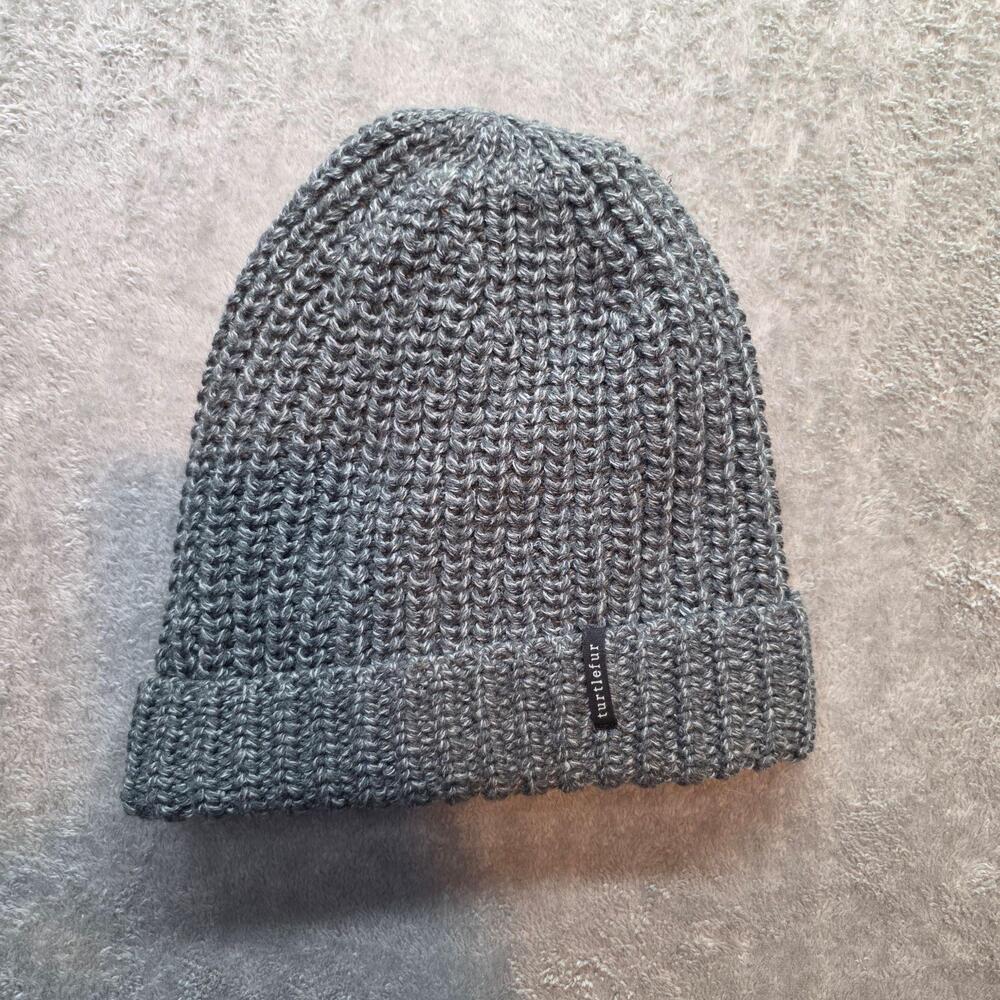 Turtle Fur Hat Beanie Mens One Size Gray Wool Blend Knit Fleece Lined Winter